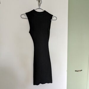 LBD bodycon ribbed mock turtleneck